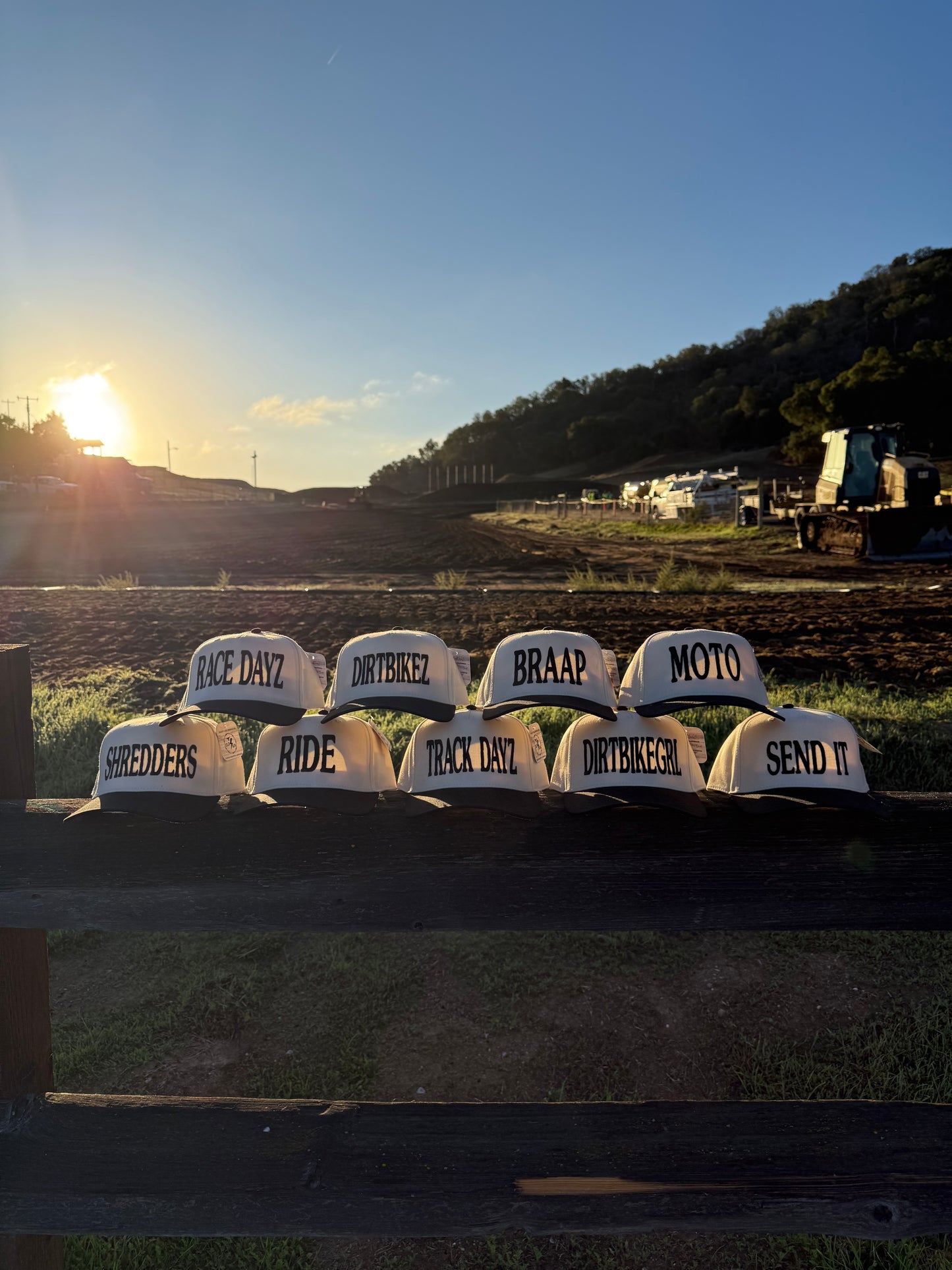 Track Dayz Snapback
