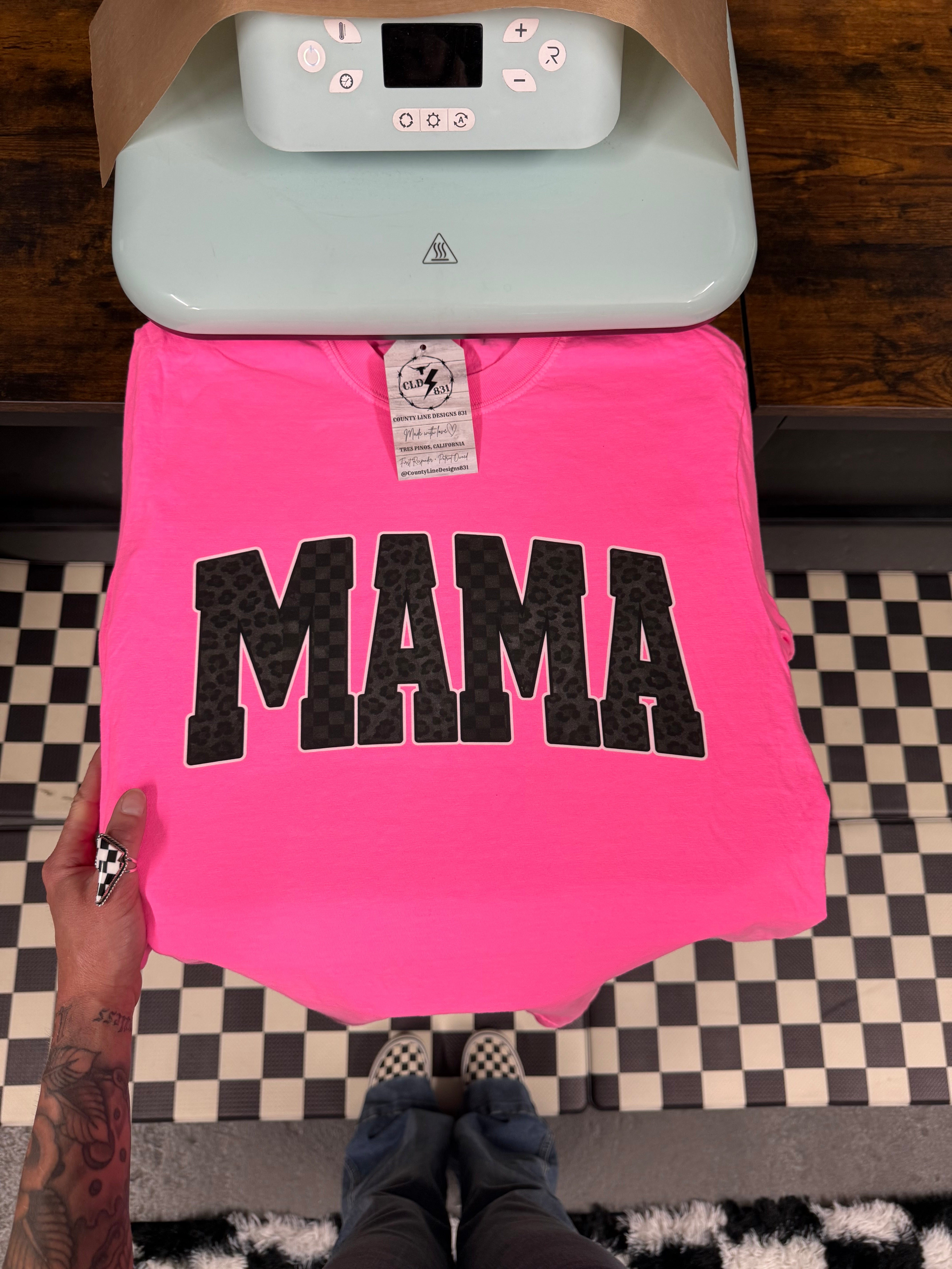 Neon Mama Tee – COUNTY LINE DESIGNS 831