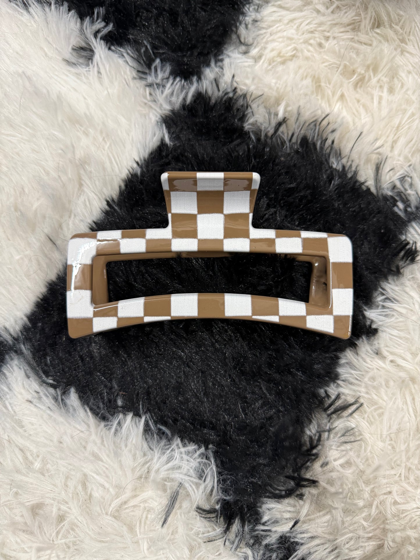 Large Checkered Claw Clipz