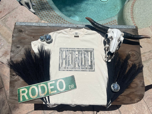 Howdy Tee