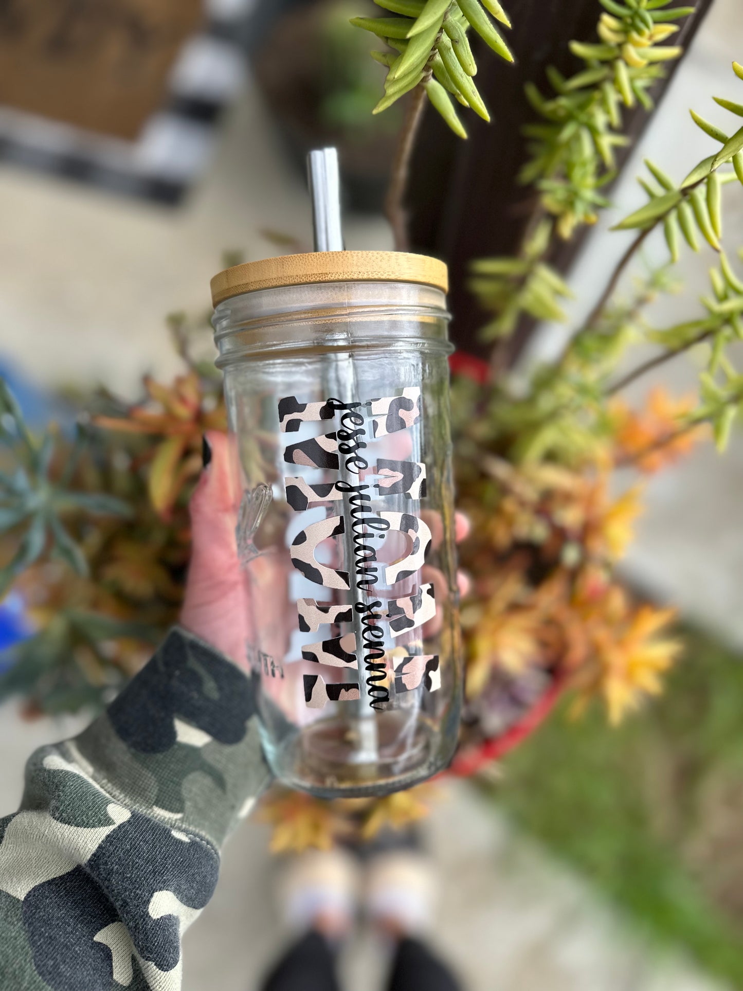 Personalized Mom Glass Tumbler with Kid Names