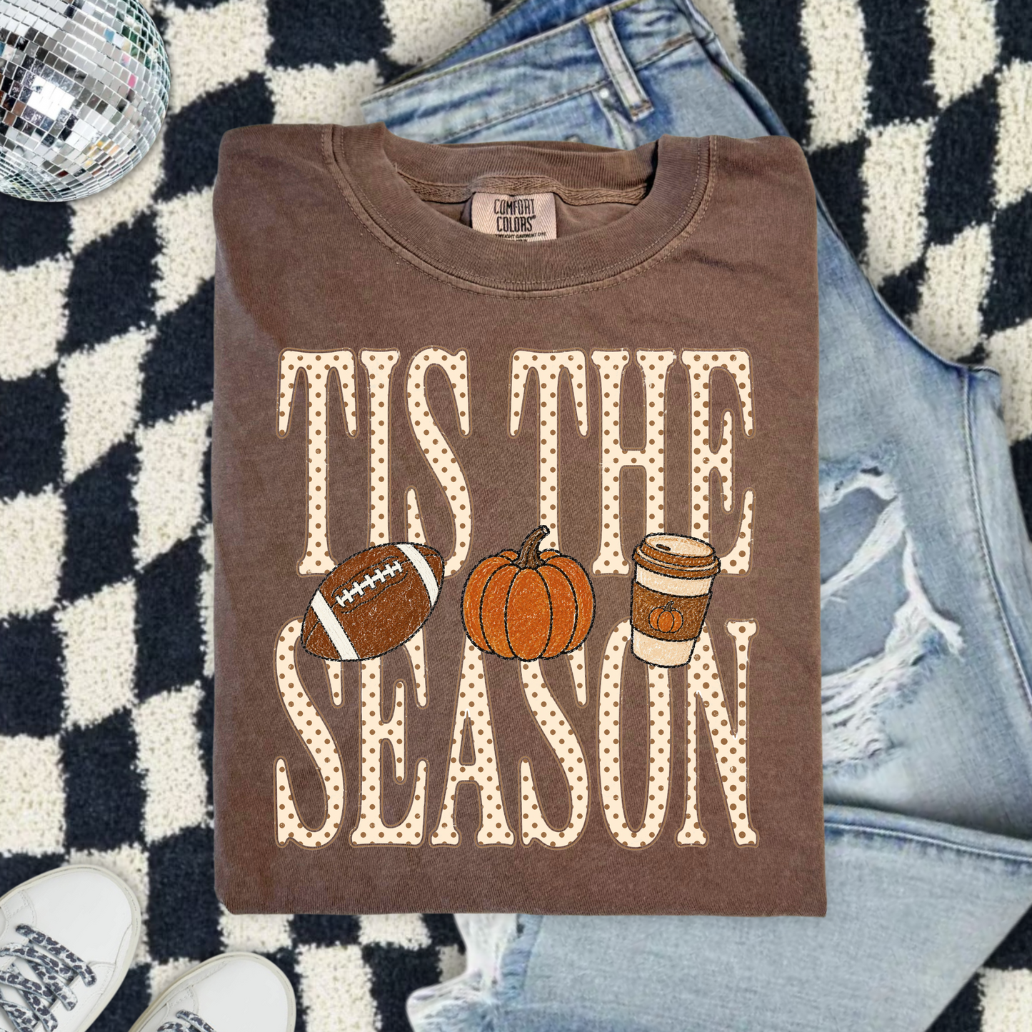 Tis The Season Tee